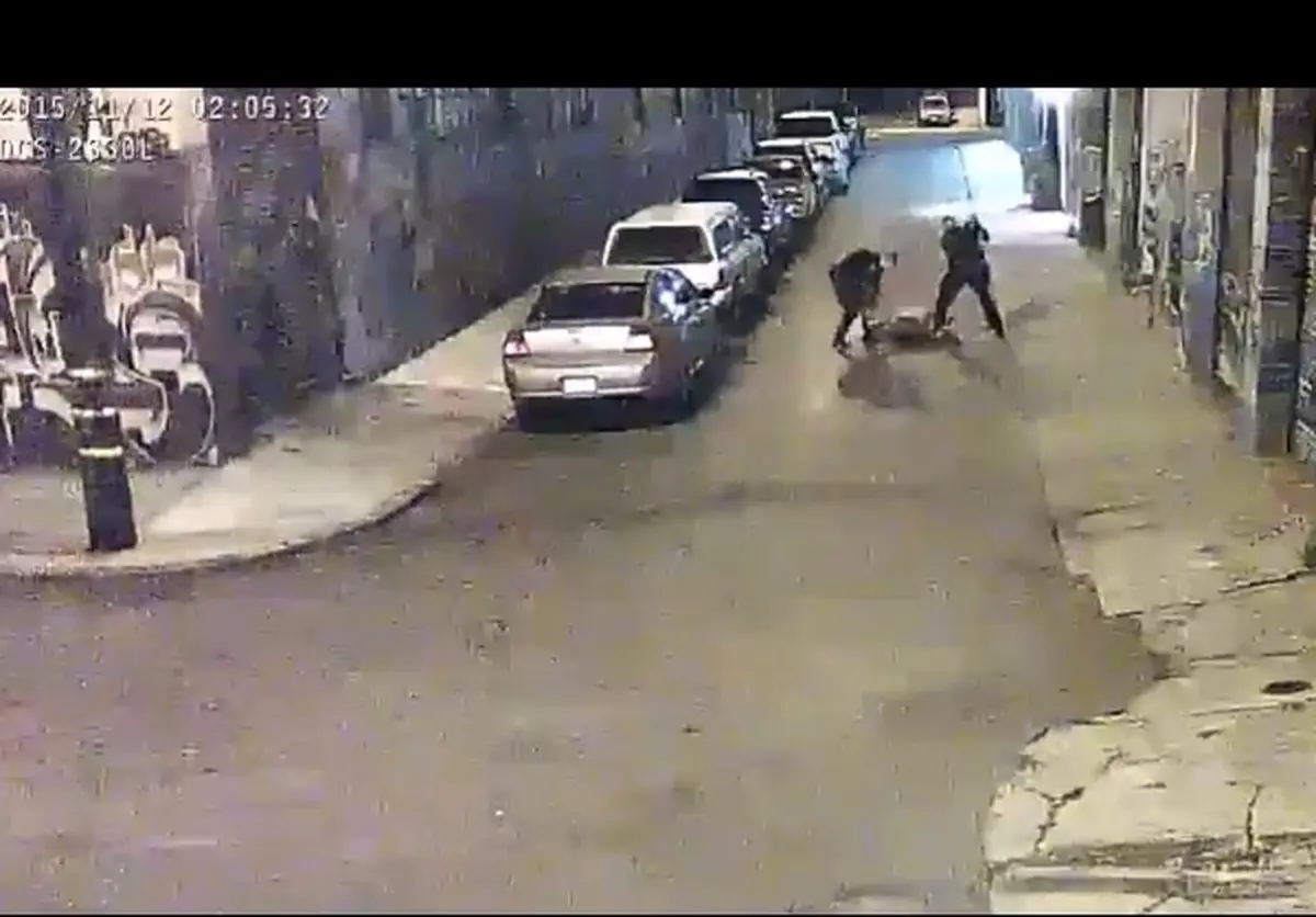 حمله وحشیانه پلیس آمریکا به یک مظنون+تصاویر