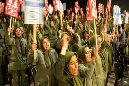 جنگ سیاسی ایران و آمریکا چگونه پیش می‌رود؟/ هماهنگی «گروه بی» و «سازمان مجاهدین خلق» برای سقوط نظام در ایران