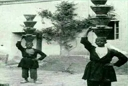 ماست فروشي دوره گرد در دوره قاجار!!/عکس