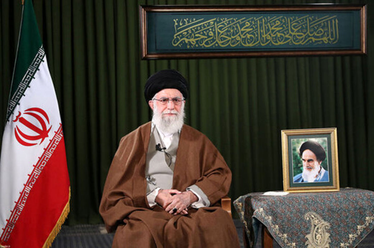 دیدار مداحان اهلبیت با رهبر انقلاب در سالروز میلاد حضرت فاطمه(س)