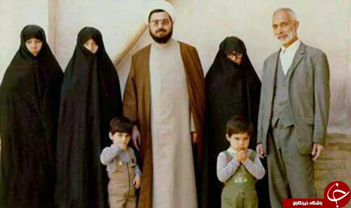 عکس یادگاری روحانی همراه خانواده