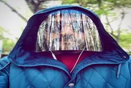 چهره متفاوت بازیگر دوپینگ از پشت شیلد! + عکس