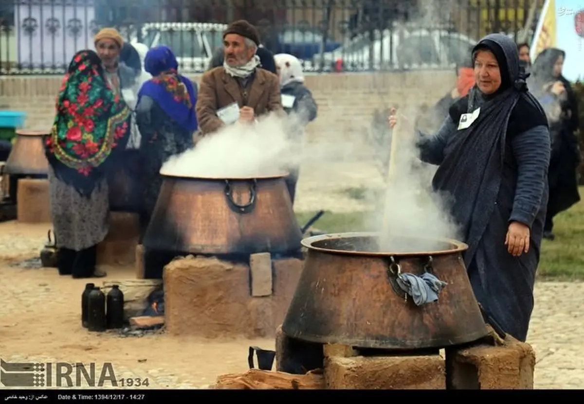 عکس/ پخت سمنو در درق
