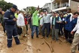 روایت تصویری از سیل و رانش زمین در کلمبیا