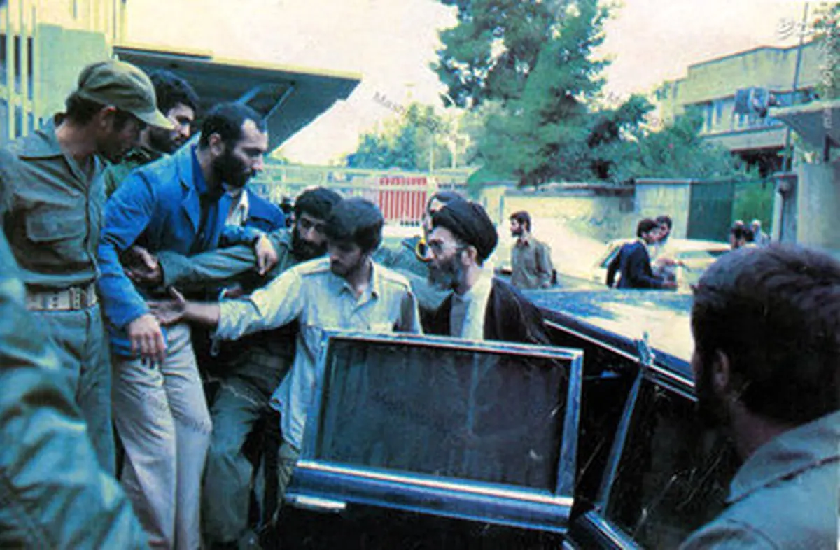 تصاویری از مراسم تحلیف ریاست جمهوری آیت‌الله خامنه‌ای