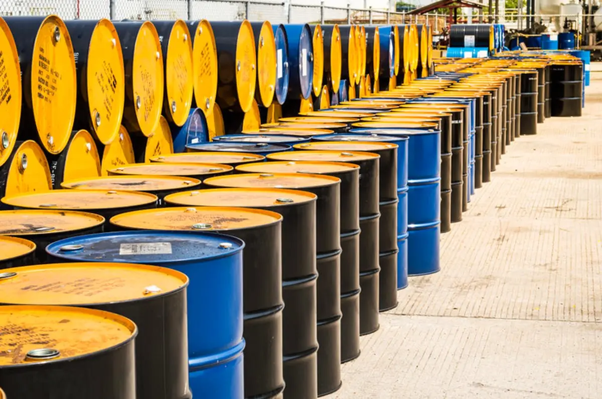 گمانه زنی جدید از گشایش اقتصادی روحانی؛ پیش فروش ۲۰۰ میلیون بشکه نفت