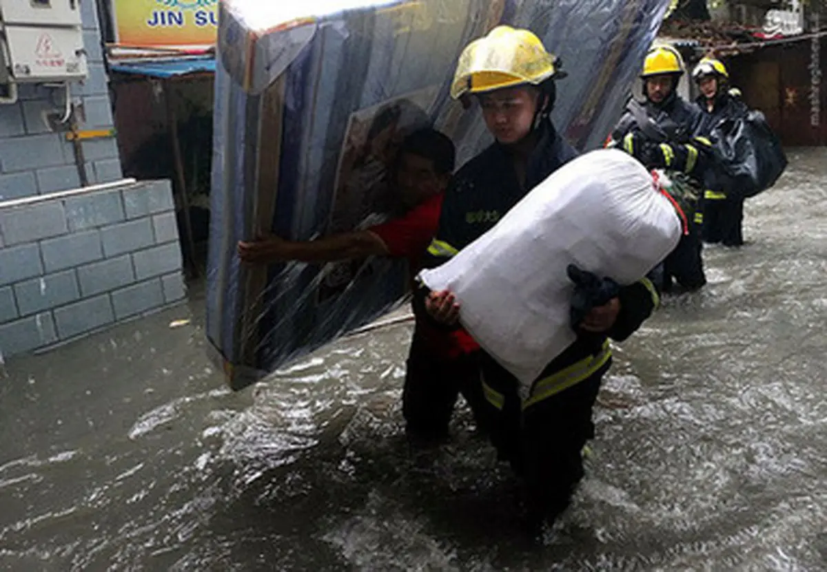 ۵۵ کشته در باران سيل‌آسا در چين/تصاویر