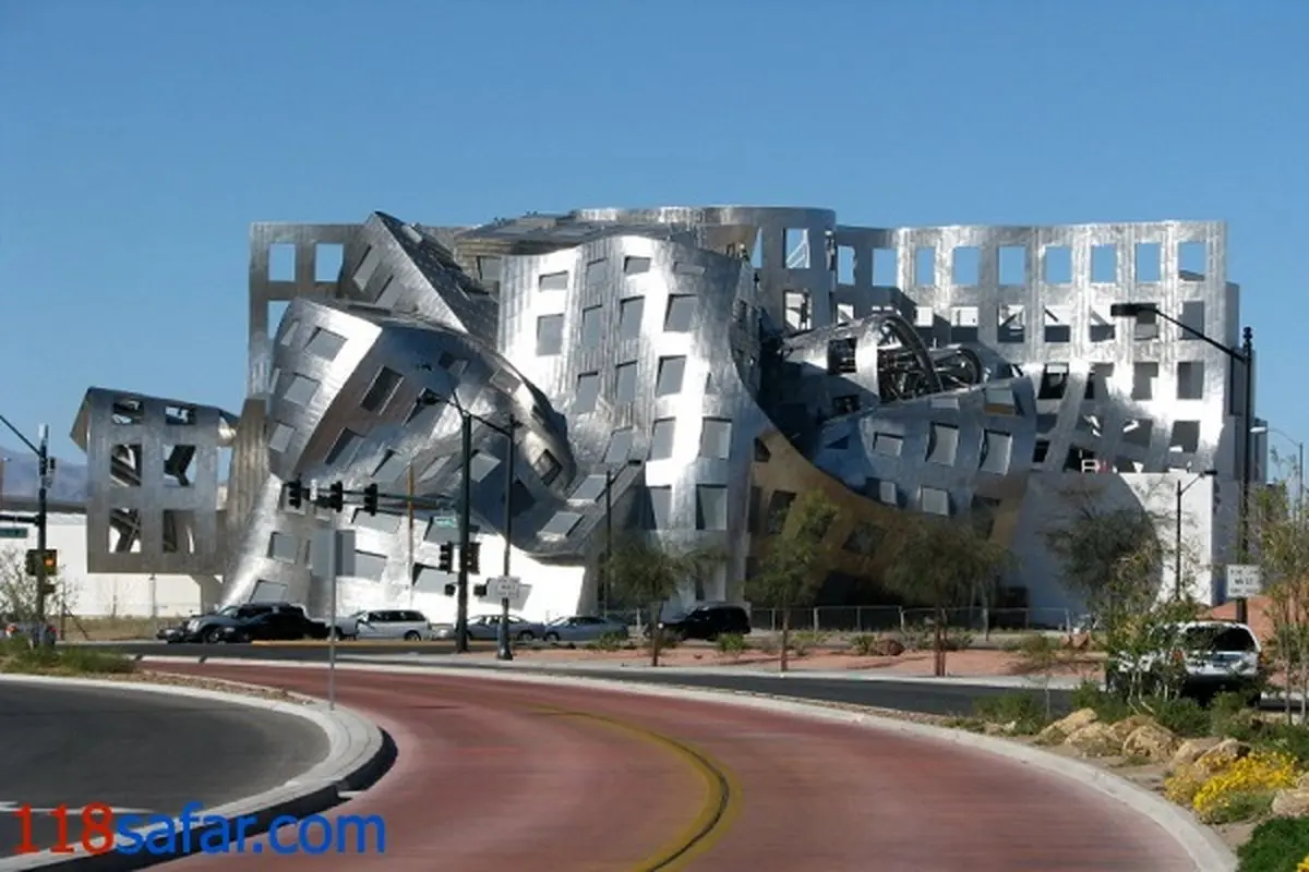 عجیب ترین معماری ساختمانی که تا کنون ندیده اید/عکس