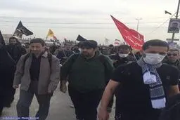 رئیس کمیته امداد در راهپیمایی اربعین/عکس