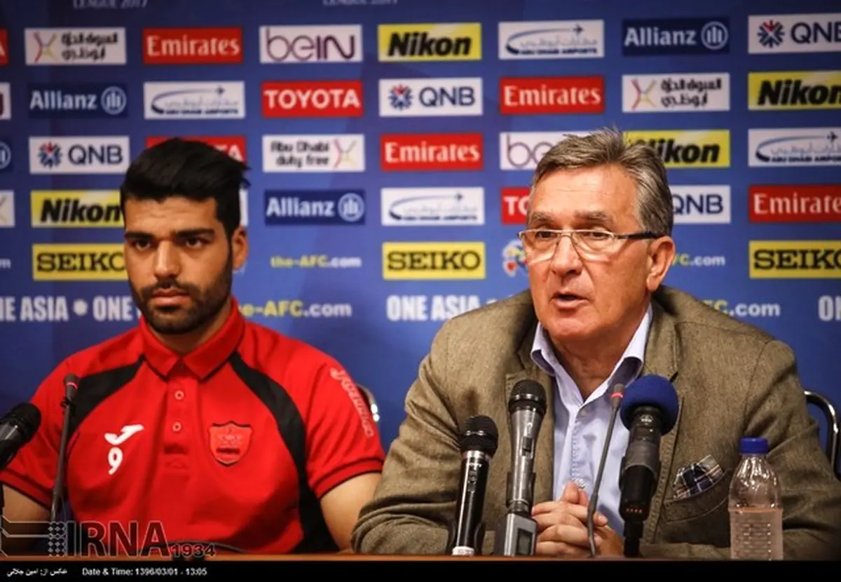 طارمی در کنار برانکو در نشست خبری/عکس