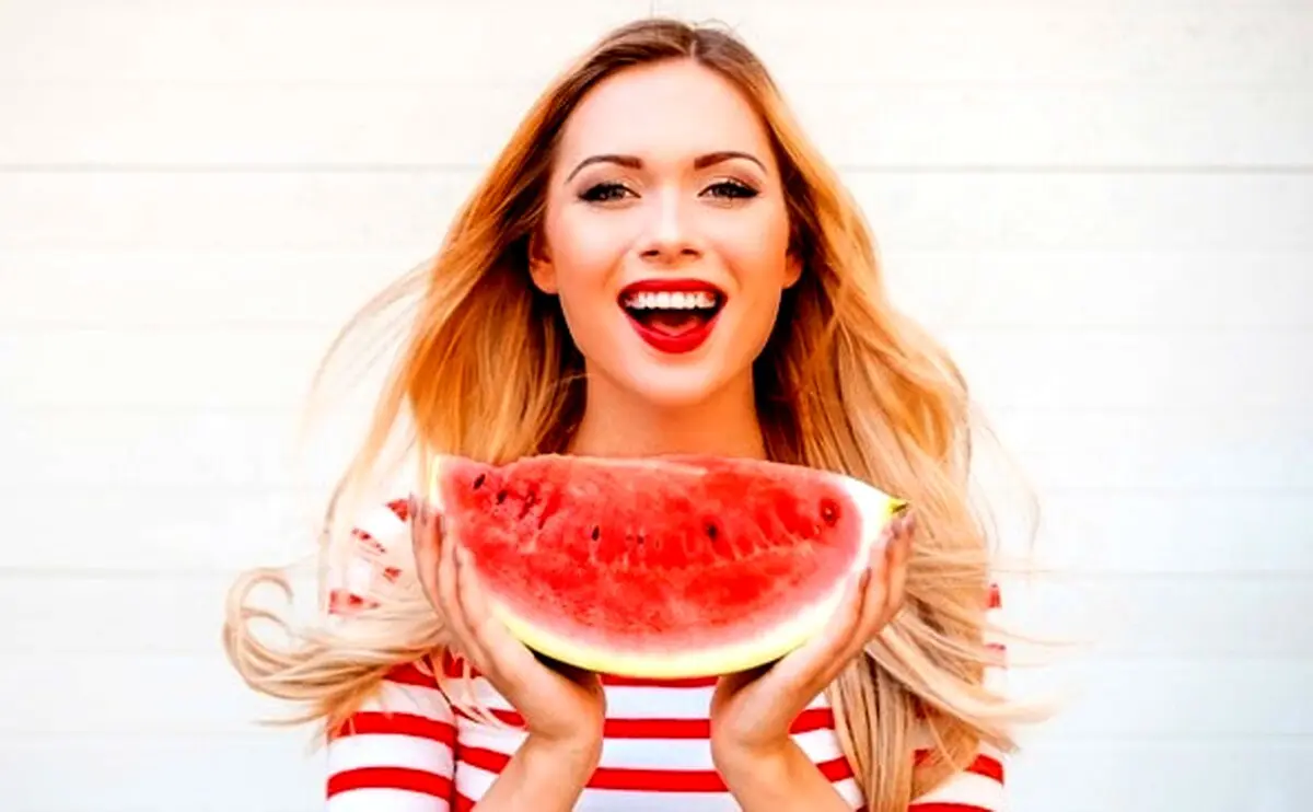 چرا نباید در شب هندوانه بخوریم؟ / 4 دلیل مهم را بخوانید