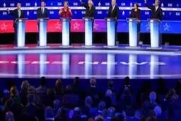 شب سخت سندرز؛ حمله رقبا به داوطلب سوسیال دموکرات