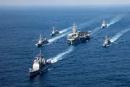 چنگ و دندان ترامپ به کیم جونگ اون / اعزام ناوگان جنگی آمریکا به سواحل کره شمالی