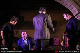 تصاویری از اجرای قربانی در عمارت مسعودیه/ بهشتی هم رفت