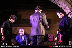 تصاویری از اجرای قربانی در عمارت مسعودیه/ بهشتی هم رفت
