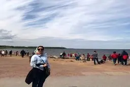 بازیگر زن ایرانی در ساحل روسیه/عکس