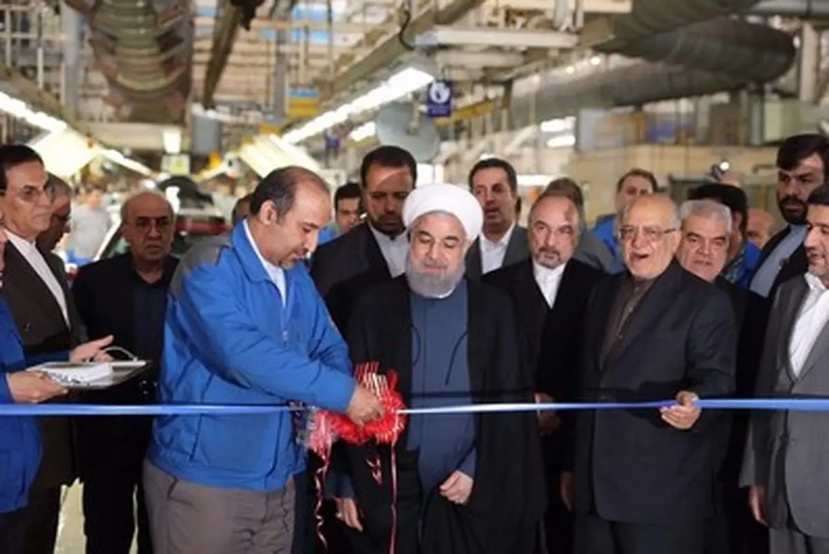 روایت تصویری از بازدید روحانی از خط تولید دو خودروی جدید