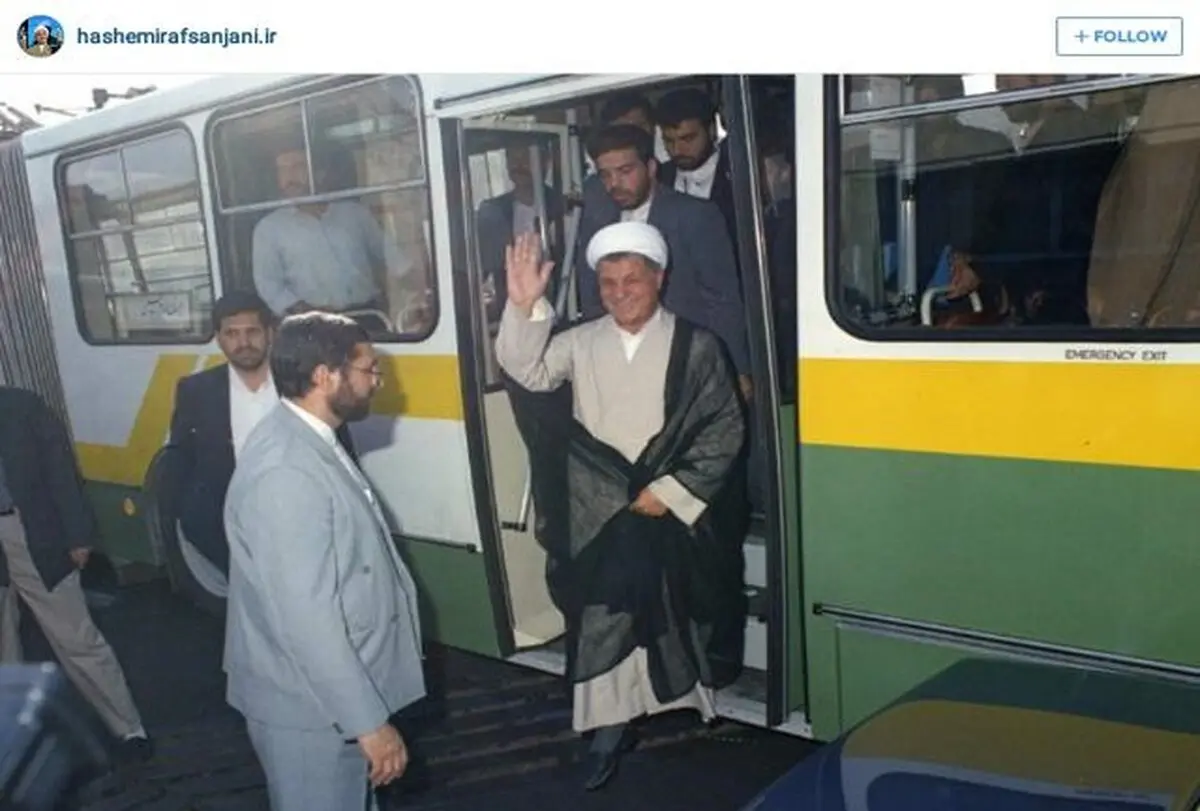 عکس هاشمی رفسنجانی در اتوبوس شرکت واحد