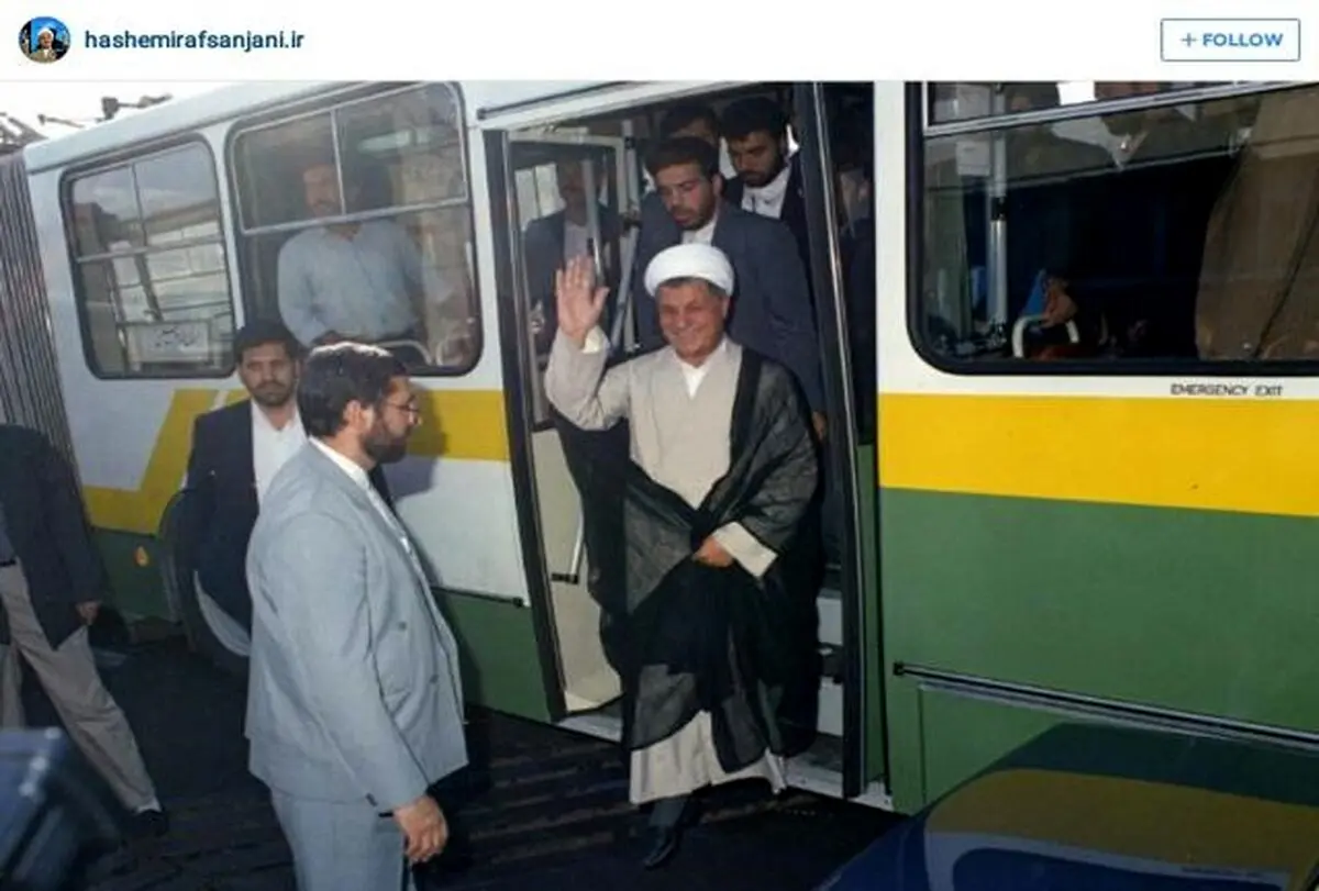 عکس هاشمی رفسنجانی در اتوبوس شرکت واحد