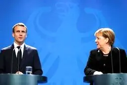 نگرانی از لرزش مجدد مرکل در جشن ملی فرانسه