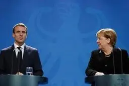 نگرانی از لرزش مجدد مرکل در جشن ملی فرانسه