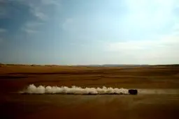 تصاویری جذاب از رقابت داغ رانندگان در مسابقات رالی داکار