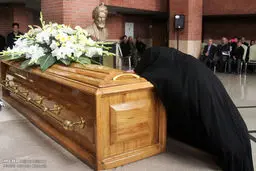 تشییع پیکر استاد احمد منزوی/تصاویر