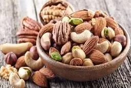 دیابتی‌ها با آجیل به جنگ بیماری قلبی بروند
