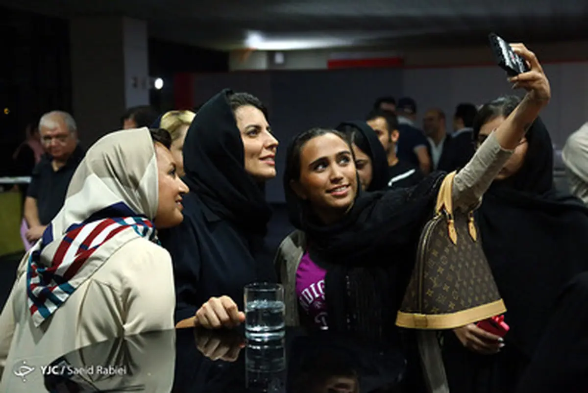 حاشیه های یک فیلم با حضور حاتمی و علیدوستی/تصاویر