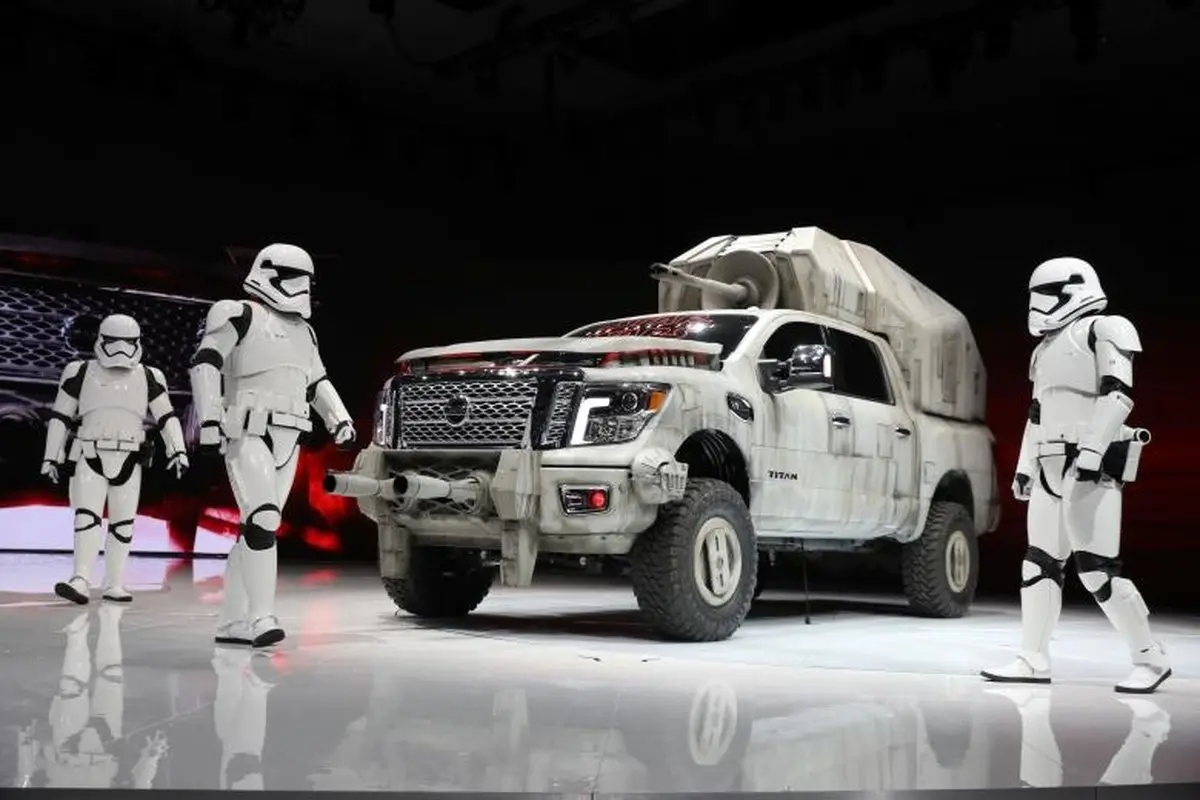 تصاویری از ماشین‌های عجیب غول‌های خودروسازی در لس آنجلس