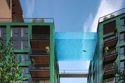 استخری در آسمان+عکس