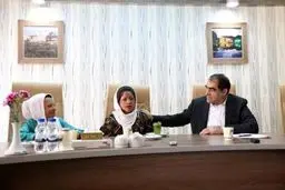 دیدار وزیر بهداشت با دانش‌آموزان شین‌آبادی /تصاویر