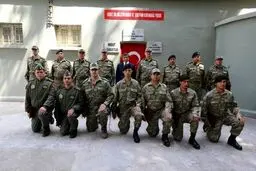 عکس/ زیارت قاچاقی نخست‌وزیر ترکیه در خاک سوریه