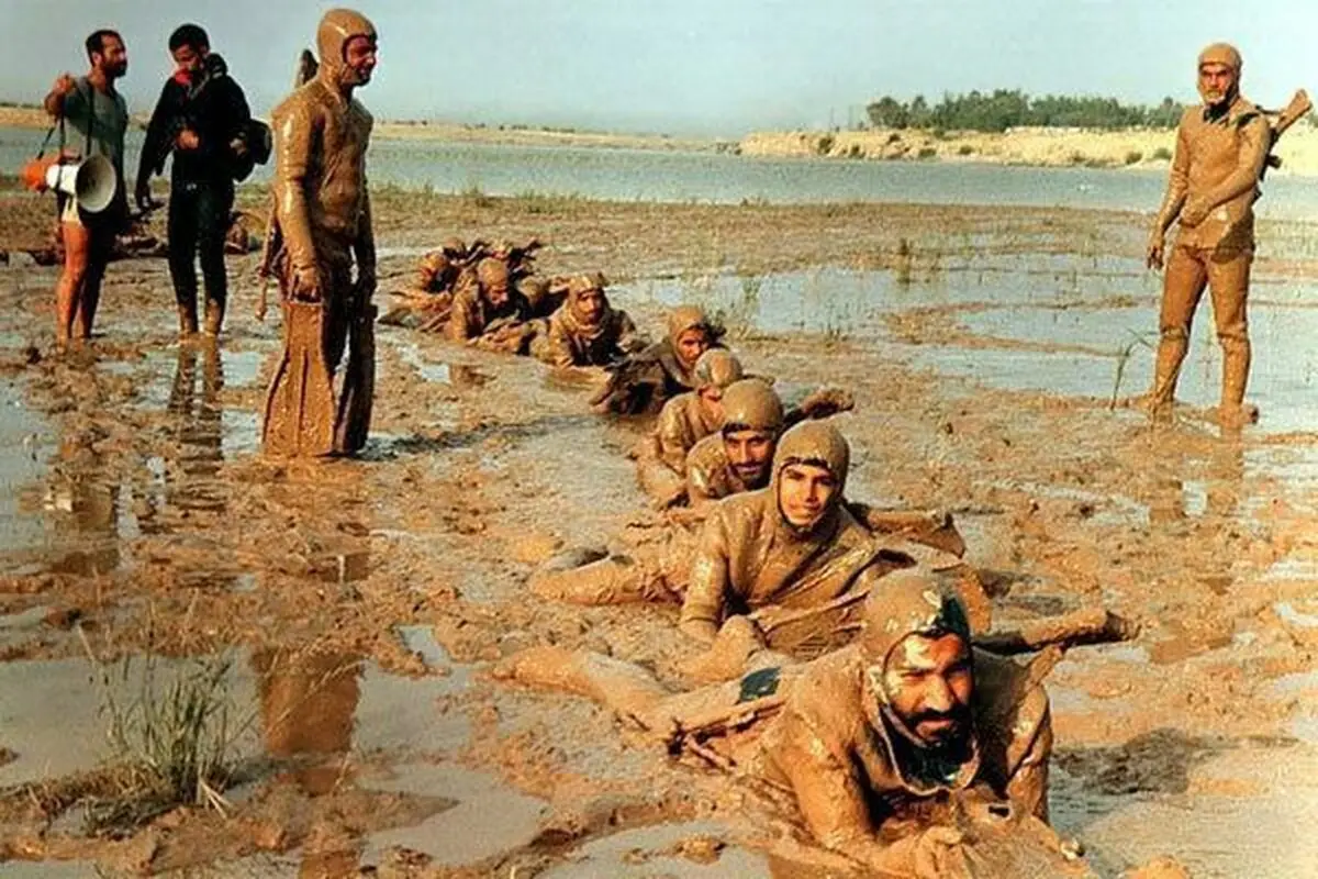 تصویری قبل از شهادت شهیدانی که دل به دریا زدند/ عکس