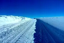 ارتفاع ۱.۵ متری برف در یکی از روستاهای آذربایجان‌شرقی/عکس