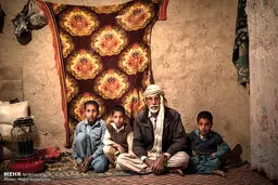 روایت تصویری از زندگی سخت هامون نشینان سیستان