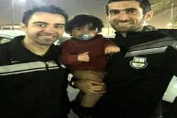 مجتبی جباری در کنار ستاره سابق بارسلونا/عکس