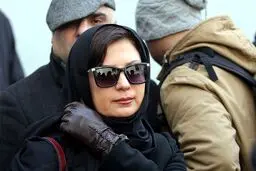 لعیا زنگنه در مراسم تشییع پیکر حسن جوهرچی/عکس