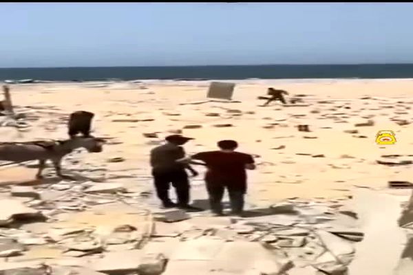 شوک | جگرسوزترین صحنه از یک پدر در غزه 