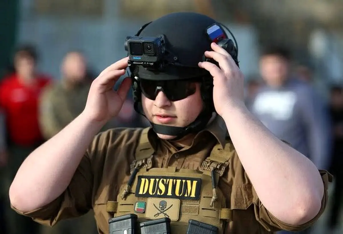 پسر ۱۷ ساله، رئیس شورای امنیت ملی شد! + عکس