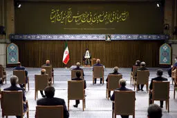 تصاویر دیدار هیئت دولت سیزدهم با رهبر انقلاب