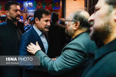 محمد شریعتمداری