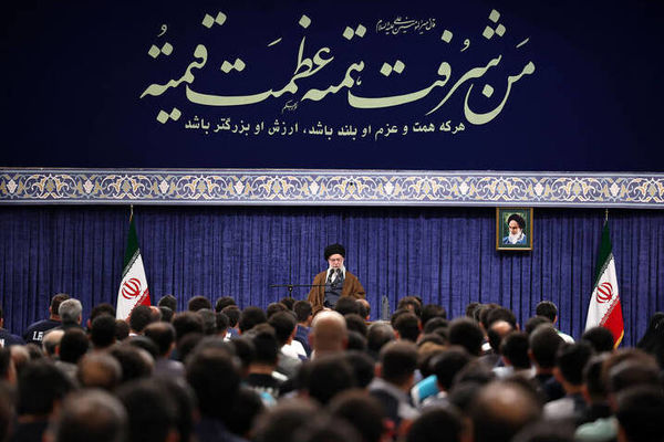 خیلی خوب به همین خیال باش به خیال‌ پردازی های ترامپ