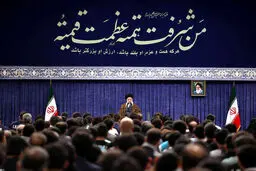 خیلی خوب به همین خیال باش به خیال‌ پردازی های ترامپ