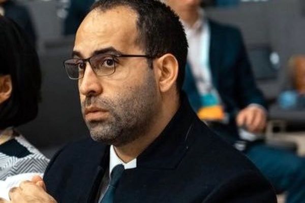 توئیت فارسی مقام اسرائیلی همه را شوکه کرد: «دوشنبه روز عجیبی است!»