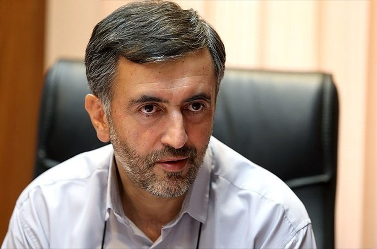 عبدالله گنجی: سیاه‌نمایی براندازی است