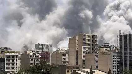 در لحظه بمباران بیت رهبری چه مقاماتی آنجا بودند؟
