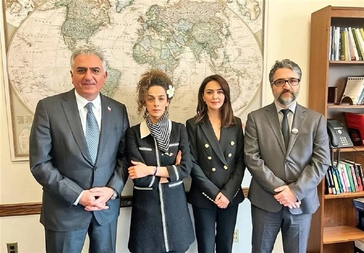 شکاف عمیق در اپوزیسیون