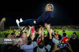 تصاویر شادی قهرمانی تراکتور در لیگ برتر