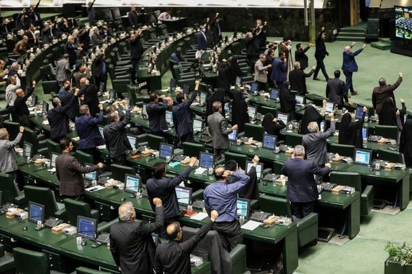 بیانیه تند و تیز نمایندگان خطاب به ترامپ: خلیج فارس وطن و خانه ماست